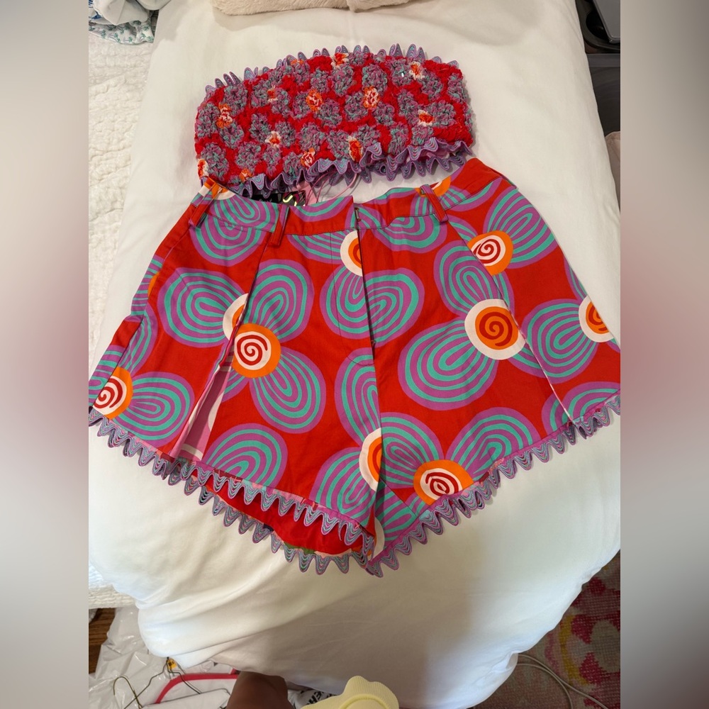 Celia B set